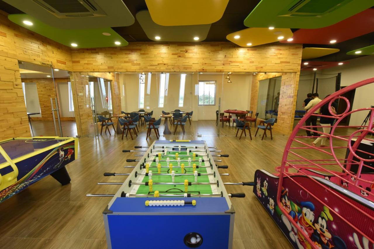 Orbit99 Club And Resort Rawāl Екстериор снимка
